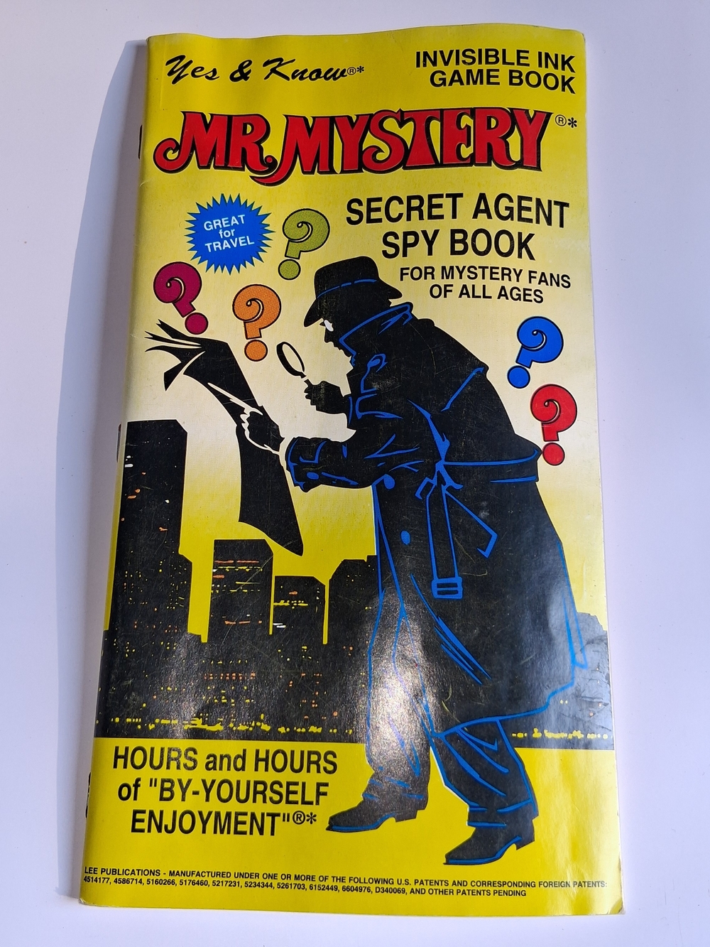 Yes & Know® Mr. Mystery Invisible Ink Game Book: Secret Agent Spy Book